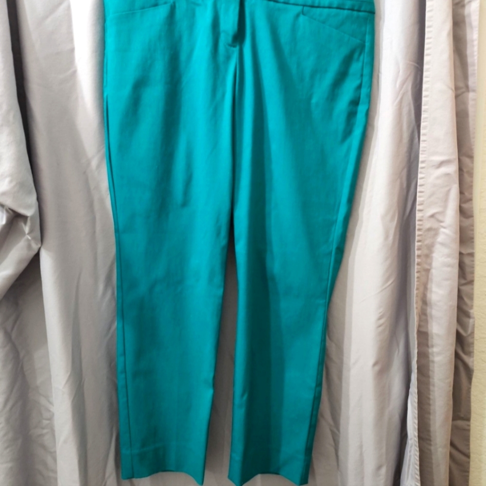 The Limited exact stretch ankle pants